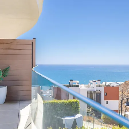 Apartment Sea Breeze