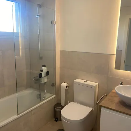 Sea Breeze Apartment