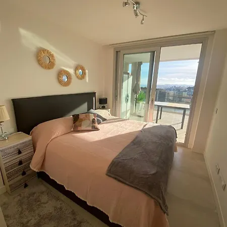 Apartment Sea Breeze *